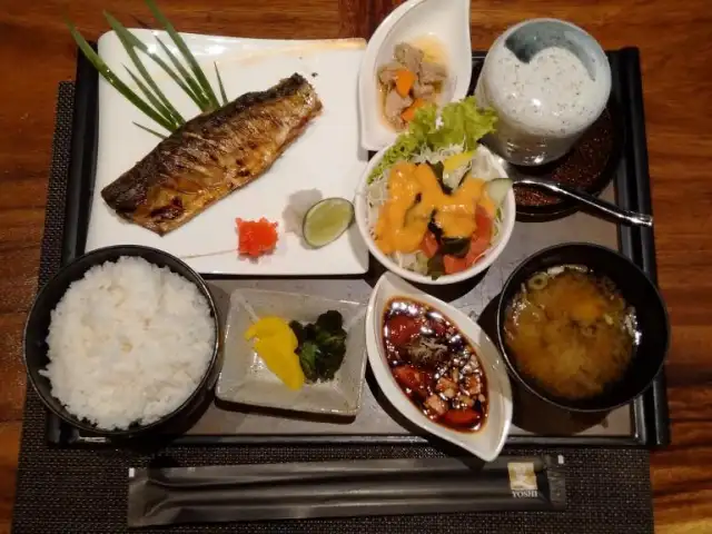 Gambar Makanan Yoshi Izakaya at Gran Melia Jakarta 8