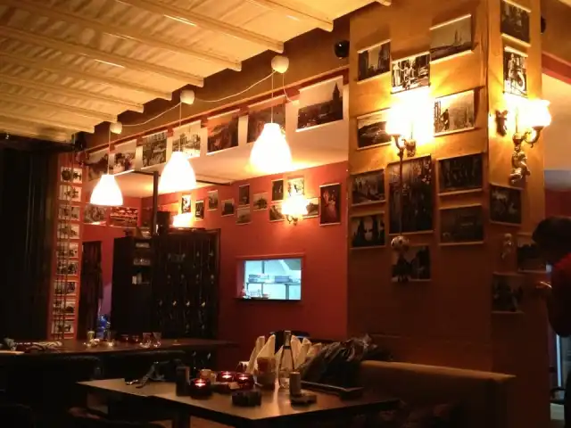 Mon Ange Cafe & Restaurant'nin yemek ve ambiyans fotoğrafları 3