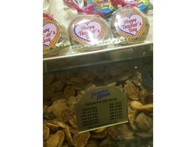 Famous Amos Café Food Photo 15