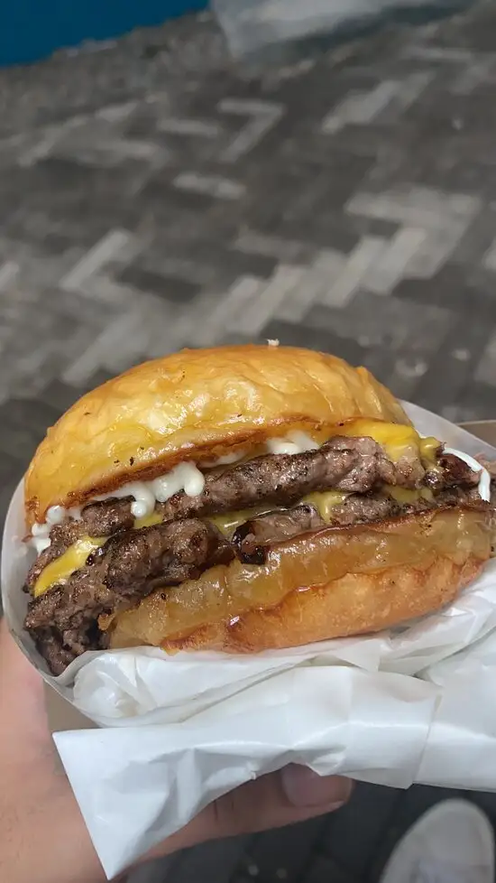 Butt Burger
