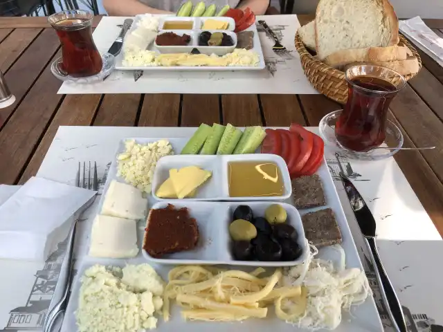 Trabzon Serpmeköy Kahvaltısı'nin yemek ve ambiyans fotoğrafları 55
