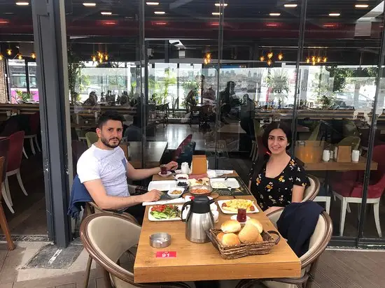 İkiyaka İstanbul Cafe'nin yemek ve ambiyans fotoğrafları 10