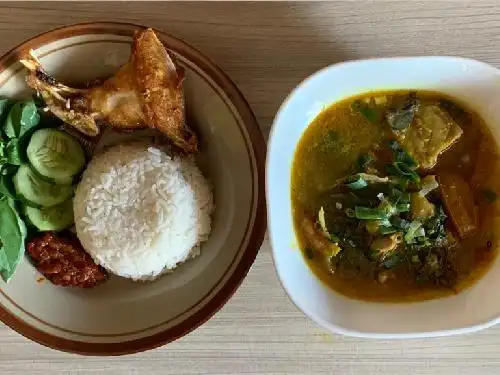 Warung Nasi Pecel Ngawi Madiun