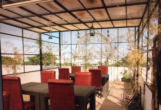 Gambar Makanan Empire Restaurant & Lounge 14