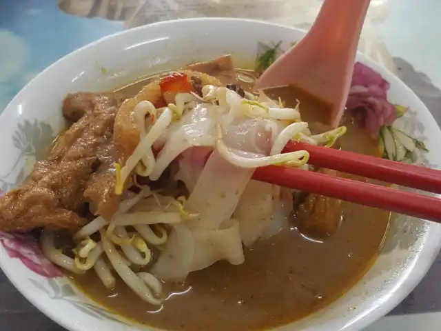 Botak Curry Mee Stall Food Photo 2