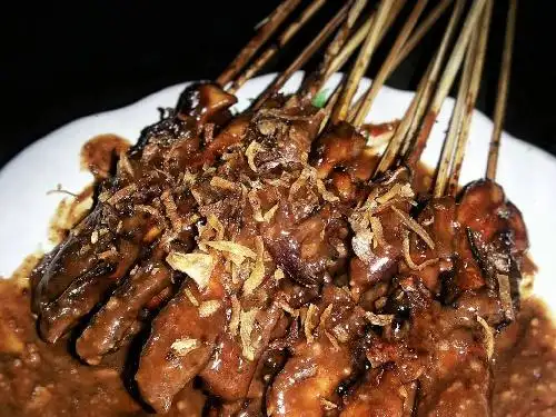 Warung Sate Madura Mas Noer, Cisauk Lapan Raya