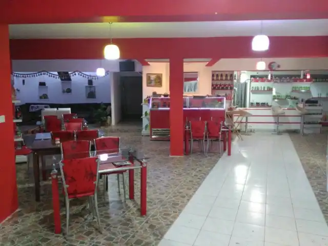 Sahin Cafe Bistro'nin yemek ve ambiyans fotoğrafları 7