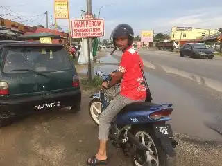 Ayam Percik Jalan Lemal