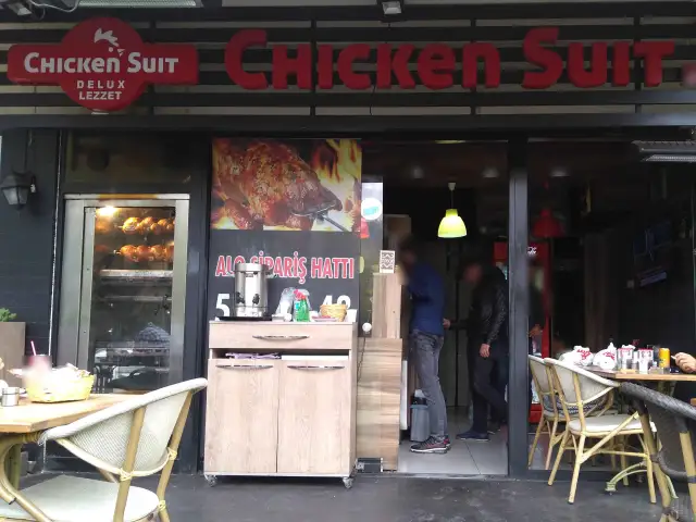 Chicken Suit'nin yemek ve ambiyans fotoğrafları 3