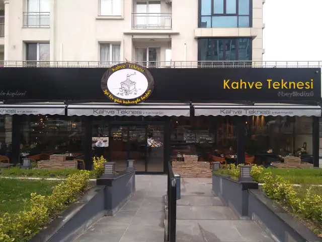 Kahve Teknesi'nin yemek ve ambiyans fotoğrafları 2