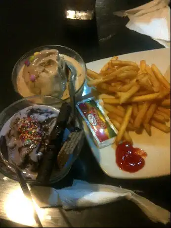 Gambar Makanan Cebi Cafe: Ice Cream and Coffe House 5