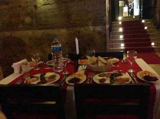 Taşhan Arkat Night Club'nin yemek ve ambiyans fotoğrafları 1