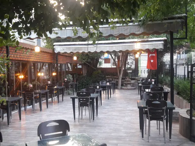 Esbab Gurme Cafe & Restaurant'nin yemek ve ambiyans fotoğrafları 5