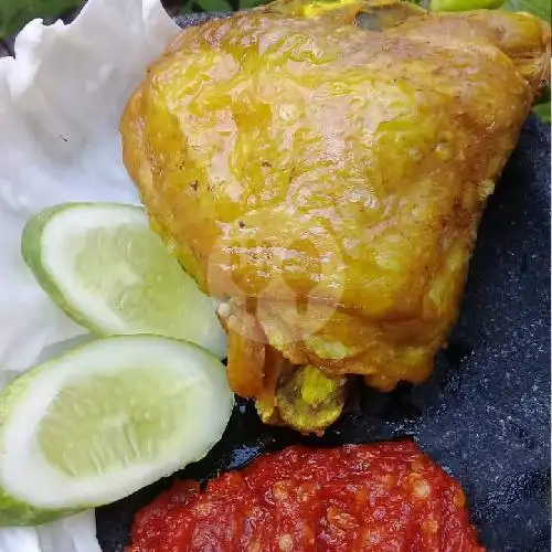 Gambar Makanan Nasi Goreng Dan Ayam Goreng, Prambanan 14