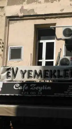 Zeytin Cafe'nin yemek ve ambiyans fotoğrafları 1