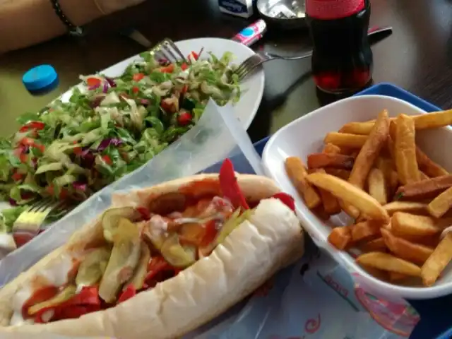 Furkan Cafe Piknik Dürüm Evi'nin yemek ve ambiyans fotoğrafları 3