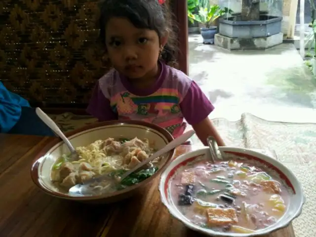 Gambar Makanan Mie Ayam dan Bakso "Idolaku" Klaten 11