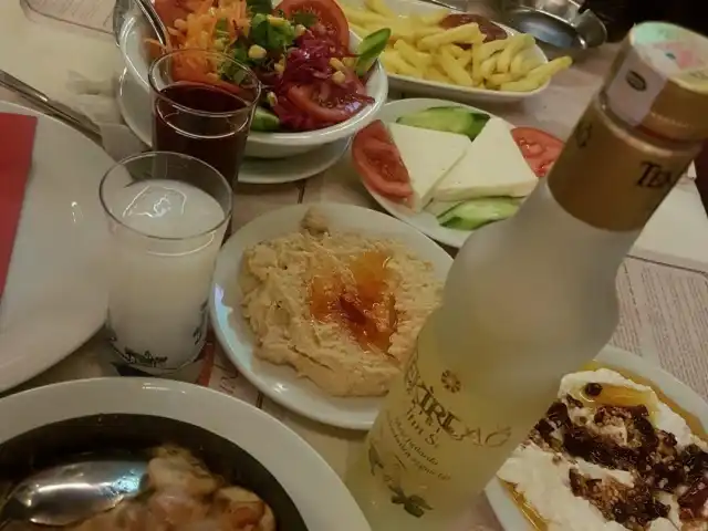 Taksim Nevizade'nin yemek ve ambiyans fotoğrafları 5