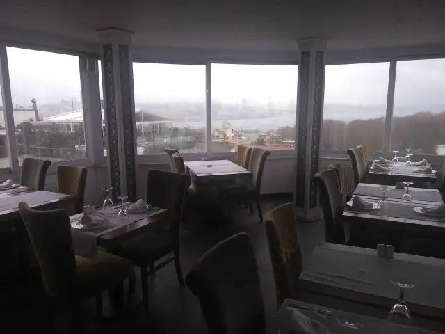 Panoramic Restaurant - Adamar Hotel'nin yemek ve ambiyans fotoğrafları 12