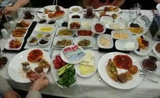 Gorkem Kilis Sofrasi'nin yemek ve ambiyans fotoğrafları 3