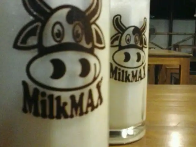 Gambar Makanan MilkMAX 9