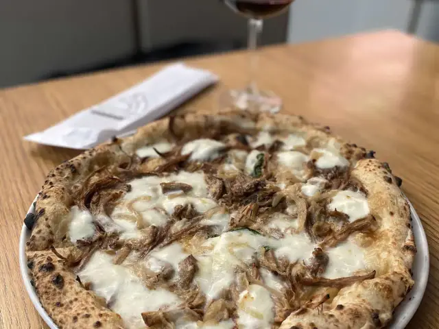 Pizza Napolist'nin yemek ve ambiyans fotoğrafları 16