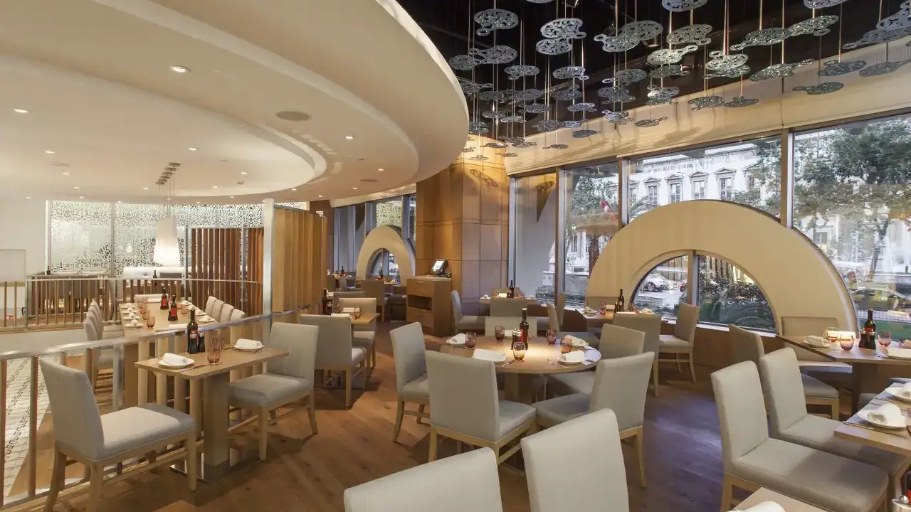 34 Restaurant - Grand Hyatt İstanbul