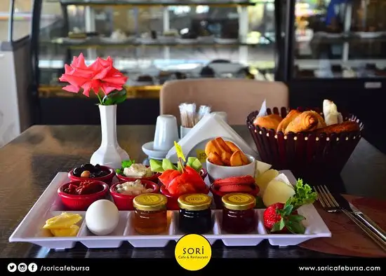 Sori Cafe & Restaurant'nin yemek ve ambiyans fotoğrafları 4