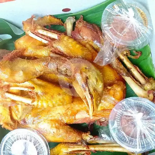 Gambar Makanan Ayam Kampung Goreng Sambel Blondo Bu Endang, Kantil 2