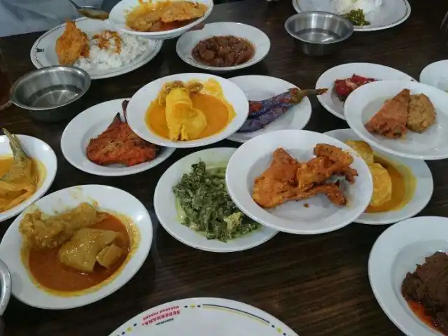 Gambar Makanan Restoran Sederhana 10