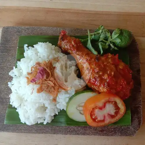 Gambar Makanan Ayam Geprek, Bakar, Goreng & Mie Level - Dapur Lombok Seram, KH Masykuri 1