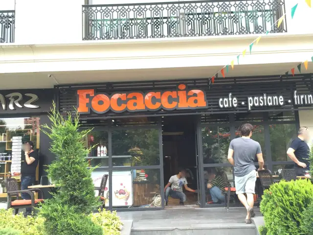 Focaccia'nin yemek ve ambiyans fotoğrafları 3