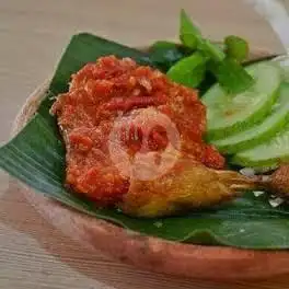 Gambar Makanan Ayam Sambal Om Teguh, Cimanggis 20