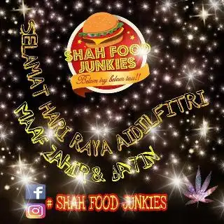 ShAh FooD JunKieS