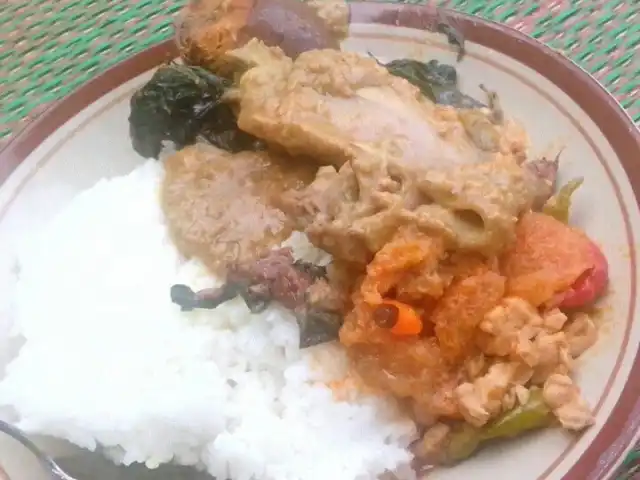 Gambar Makanan Gudeg ( depan Pom Bensin) 3