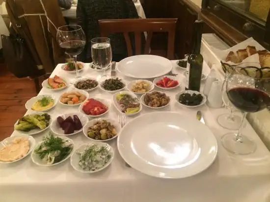 Giritli İstanbul'nin yemek ve ambiyans fotoğrafları 19