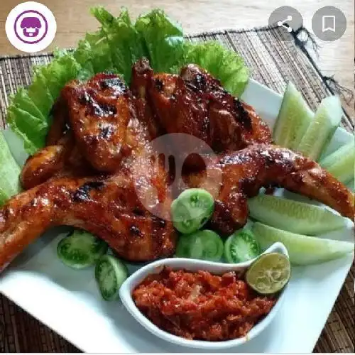Gambar Makanan Warung Makan Nasi Uduk Jakarta 17
