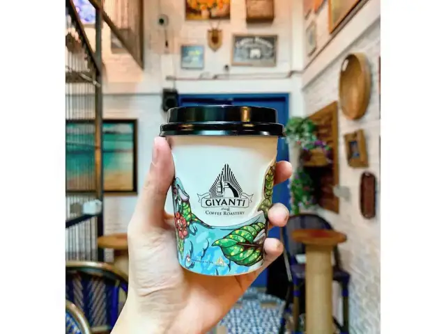 Gambar Makanan Giyanti Coffee Roastery 19