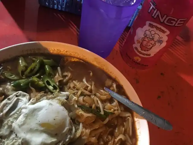 Adik Char Kuey Teow Food Photo 7