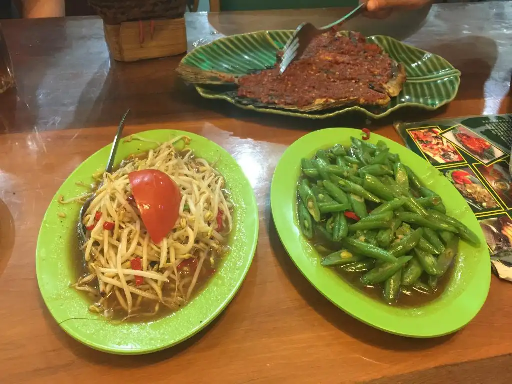 Ikan goreng Cianjur