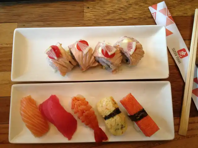 Gambar Makanan Sushi Tora 12