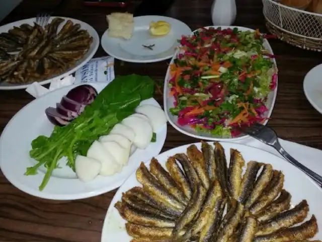 Mevsim Balık Sofrası'nin yemek ve ambiyans fotoğrafları 16