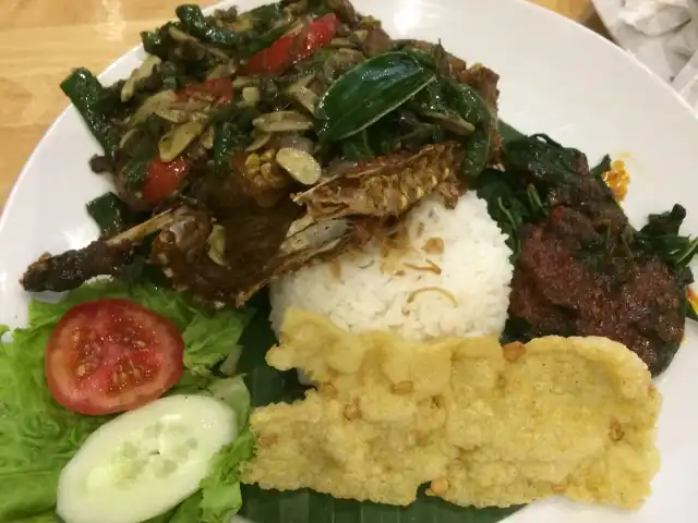 Gambar Makanan Semanggi Resto 7