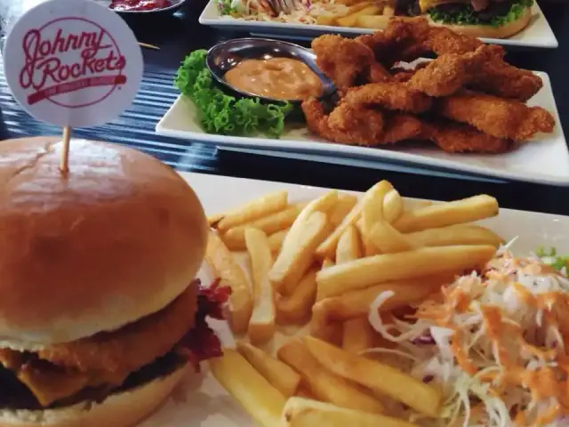 Johnny Rockets Food Photo 11