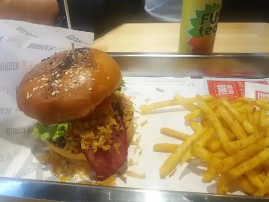 Burger No7'nin yemek ve ambiyans fotoğrafları 11
