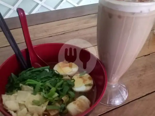 Gambar Makanan Lathansa Cafe & Ramen, Kemuning 18