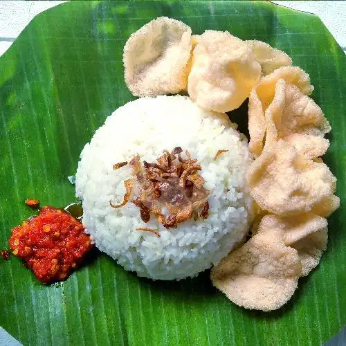 Gambar Makanan Nasi Uduk Nadiyah, Gg Osek 2
