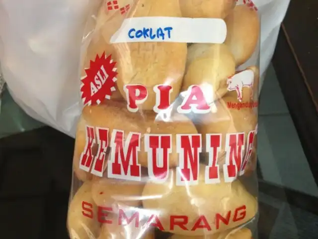 Gambar Makanan Pia Kemuning 4