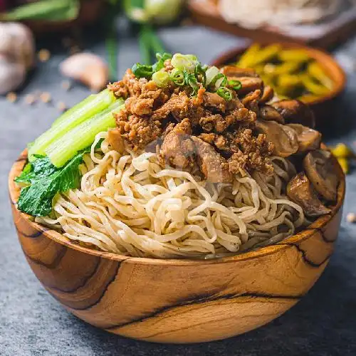 Gambar Makanan Bakmi Liung, Senen 8