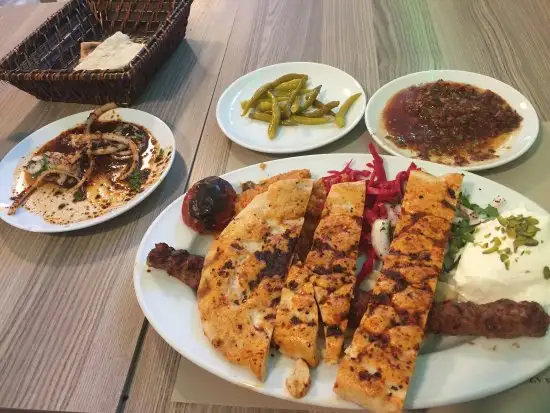 Kebapci Murat'nin yemek ve ambiyans fotoğrafları 15